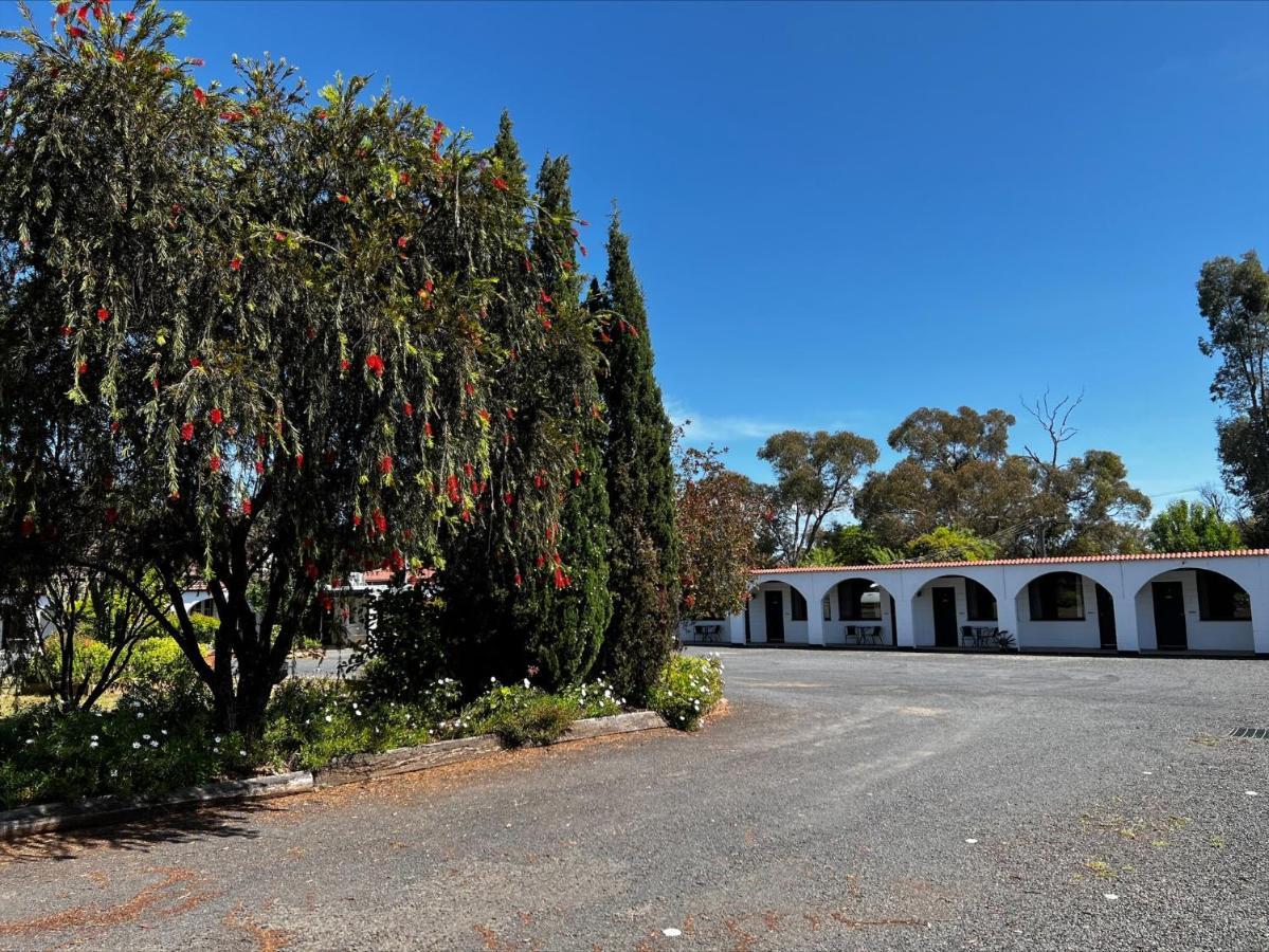 Azalea Motel Coonabarabran Luaran gambar