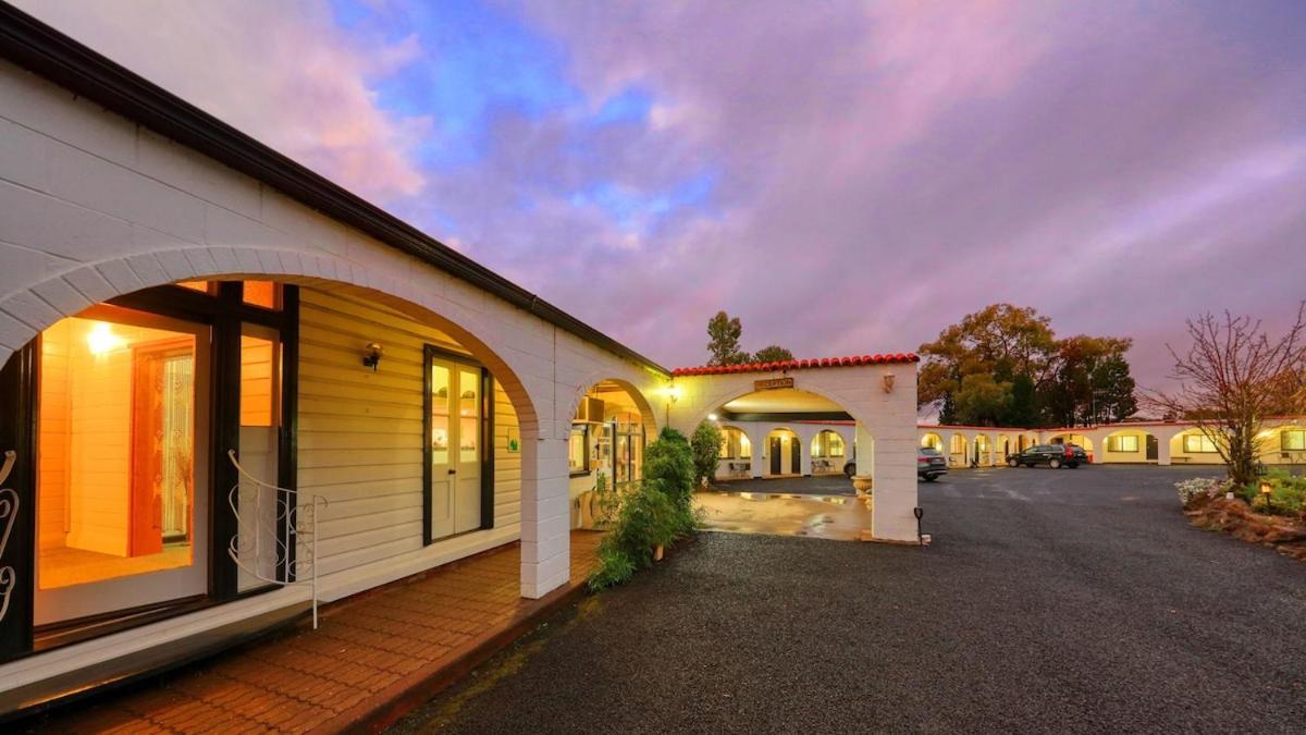 Azalea Motel Coonabarabran Luaran gambar